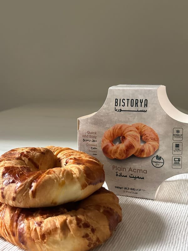 Bistorya plain açma stacked in front of the retail pack
