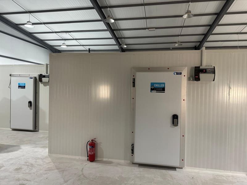 Chilled room held between 0 °C and 4 °C